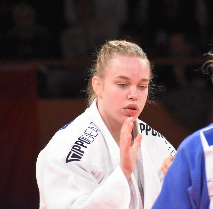 Esther Kleinlugtenbelt